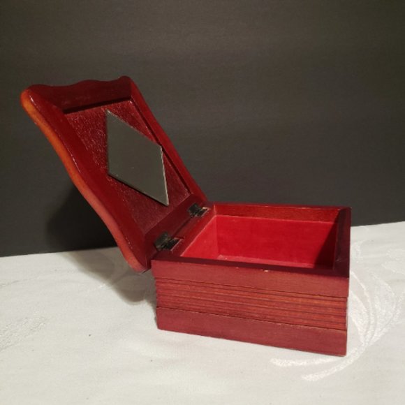 Holly Hobbie Wooden Jewelry Box, Vintage Lidded Red Lined Trinket Box - Picture 3 of 8